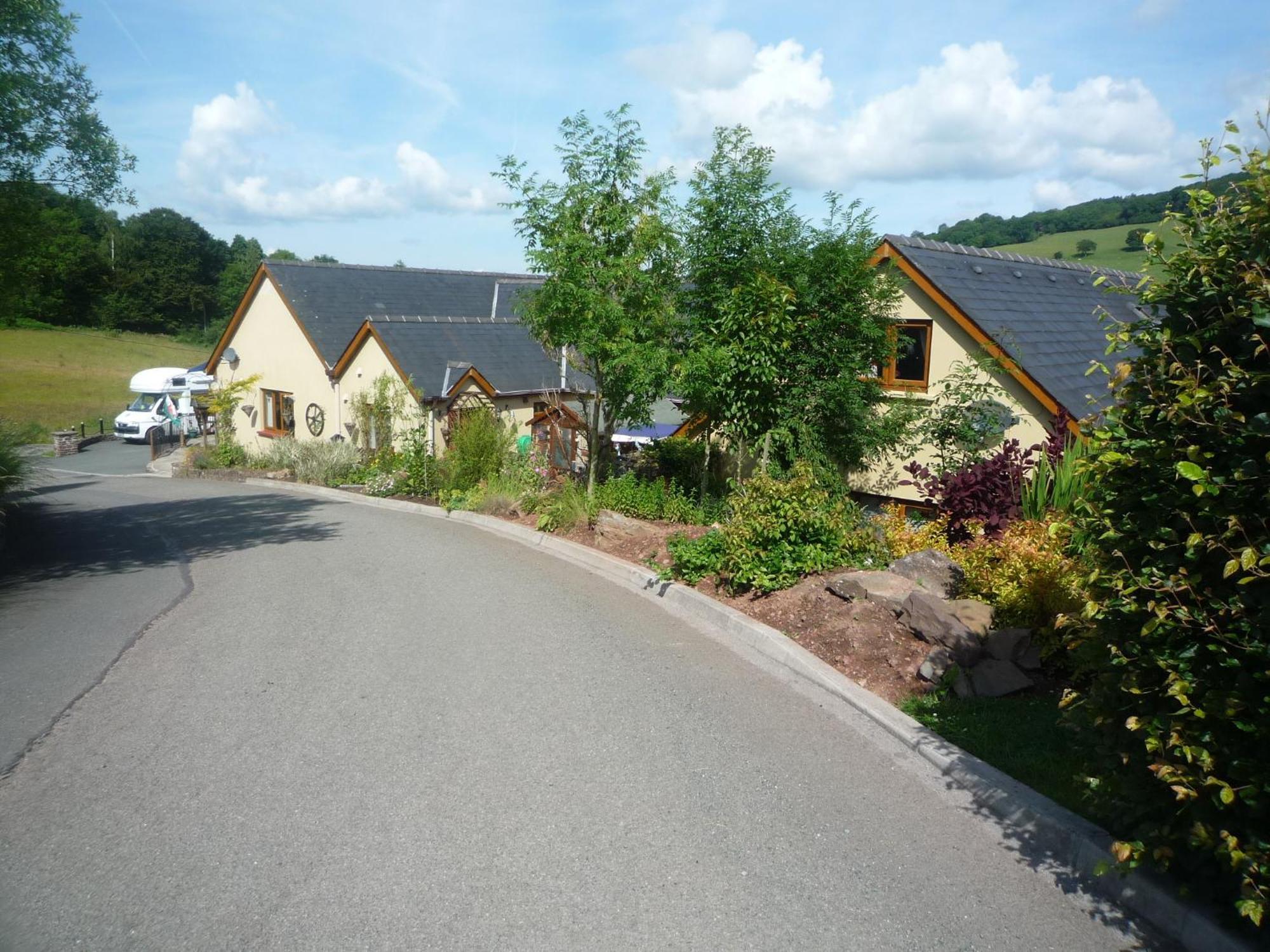 Castle Lodge - Brecon Beacons Accommodation Sennybridge Екстериор снимка
